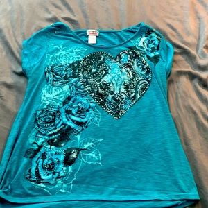 Blue rose design shirt